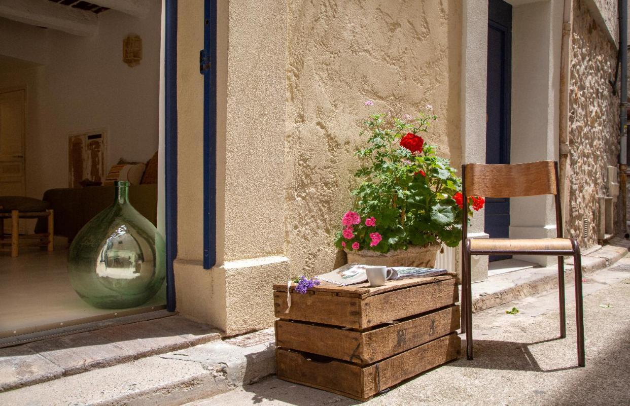 Vieil Antibes, Plage De Sable, Avec Parking Exteriör bild